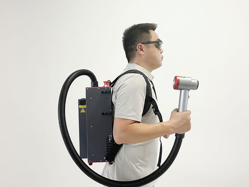 Sırt çantası darbesi lazer temizleme makinesi