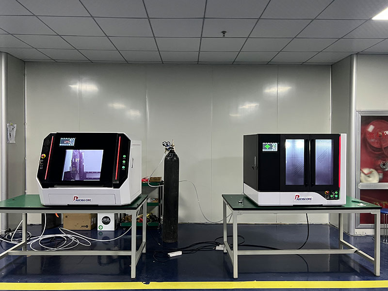 Hassas metal fiber lazer kesme makinesi