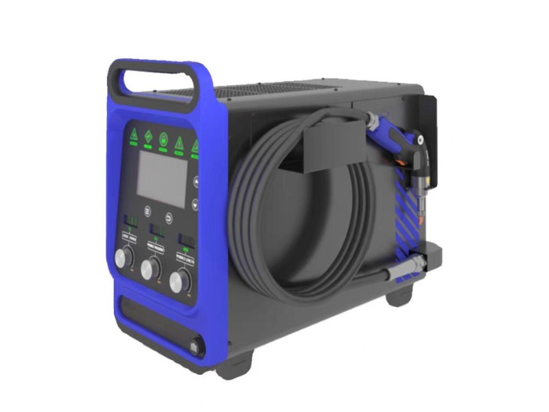 700w 900w 1200w 1500w 2000w 3000w Soğutucu Gazlı Taşınabilir Lazer Kaynak Makinesi